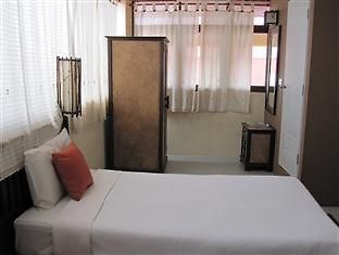 Kalare Night Bazaar Guesthouse チエンマイ エクステリア 写真